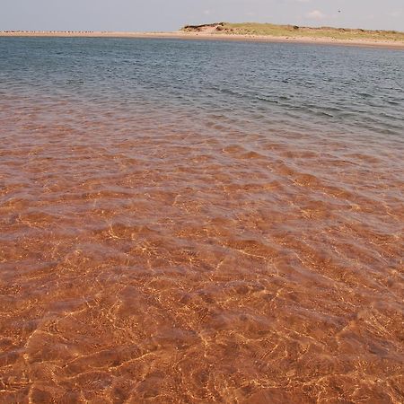 Goodview Cottages By Stanhope Beach Pei For Adults Only Екстериор снимка